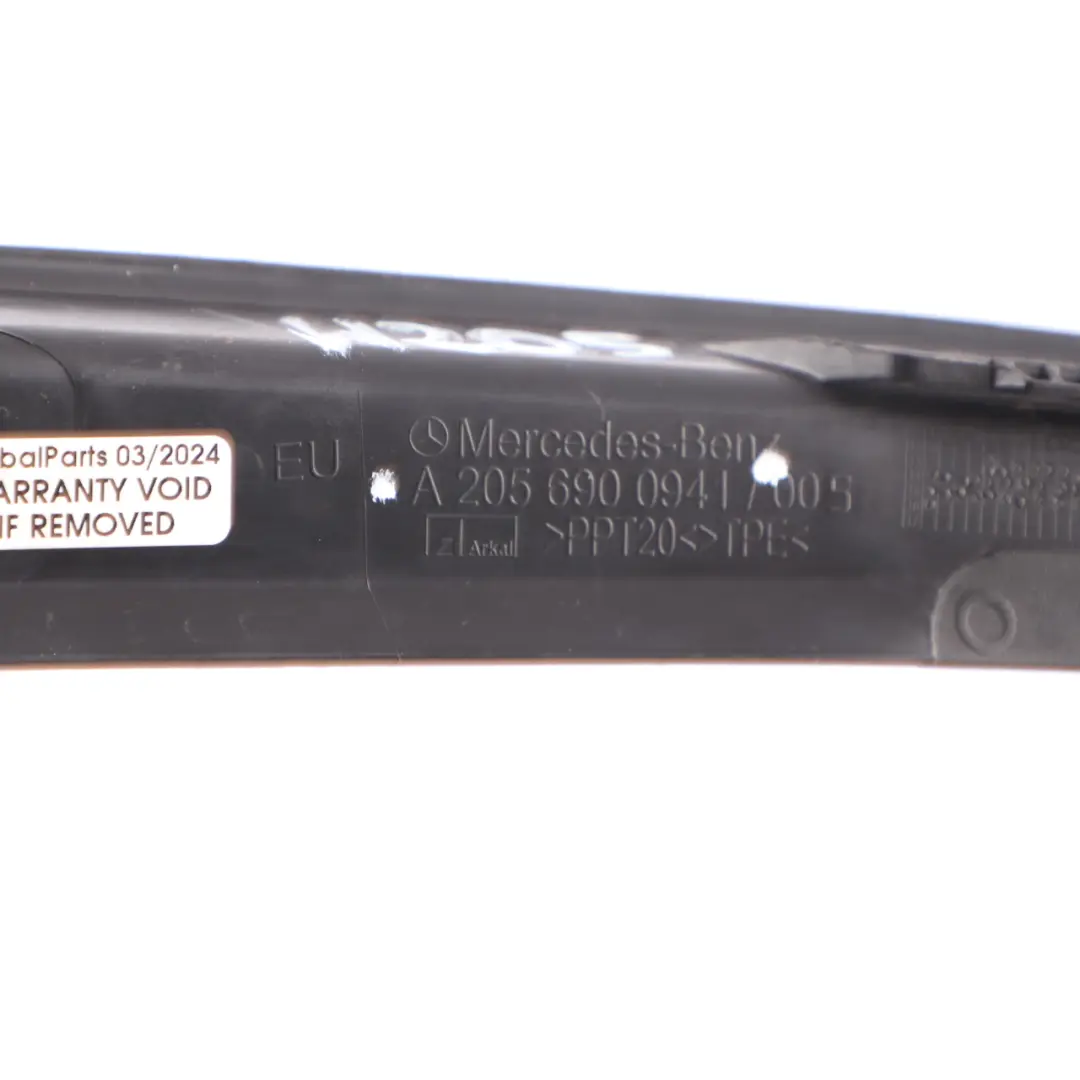 Trim bagagliaio Copertura posteriore goccia d'acqua per Mercedes W205 con numero di parte A2056900941 Mercedes W205 Trim bagagliaio Copertura posteriore goccia d'acqua - SKU A2056900941 - Numero di parte A2056900941