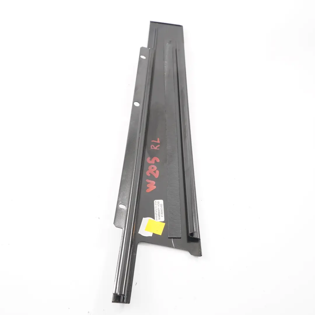 Rivestimento montante porta posteriore sinistra alta lucentezza per Mercedes W205 B con numero di parte A2056900987 Mercedes W205 B Rivestimento montante porta posteriore sinistra alta lucentezza - SKU A2056900987 - Numero di parte A2056900987