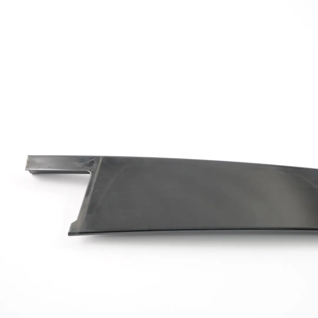 Mercedes W205 B Cache pilier Porte arrière droite Moulure brillance - SKU A2056901087 - Numéro de pièce A2056901087