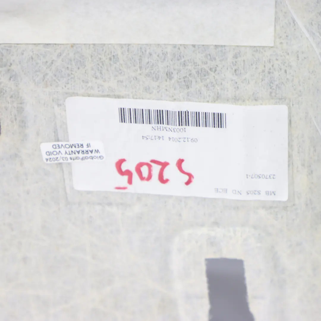 Roof Headlining Mercedes S205 Estate Headliner Lining Black Trim Cover Panel to with Part number A2056901350 Roof Headlining Mercedes S205 Estate Headliner Lining Black Trim Cover Panel - SKU A2056901350 - Part number A2056901350