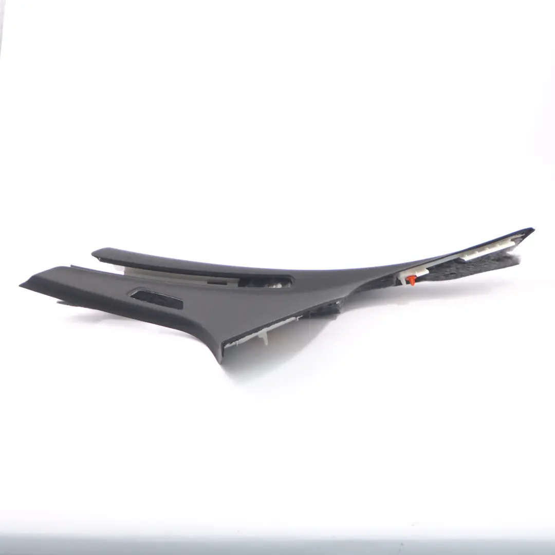  Habillage Intérieur Mercedes W205 Panneau arrière droit du montant D - SKU A2056902601 - Numéro de pièce A2056902601