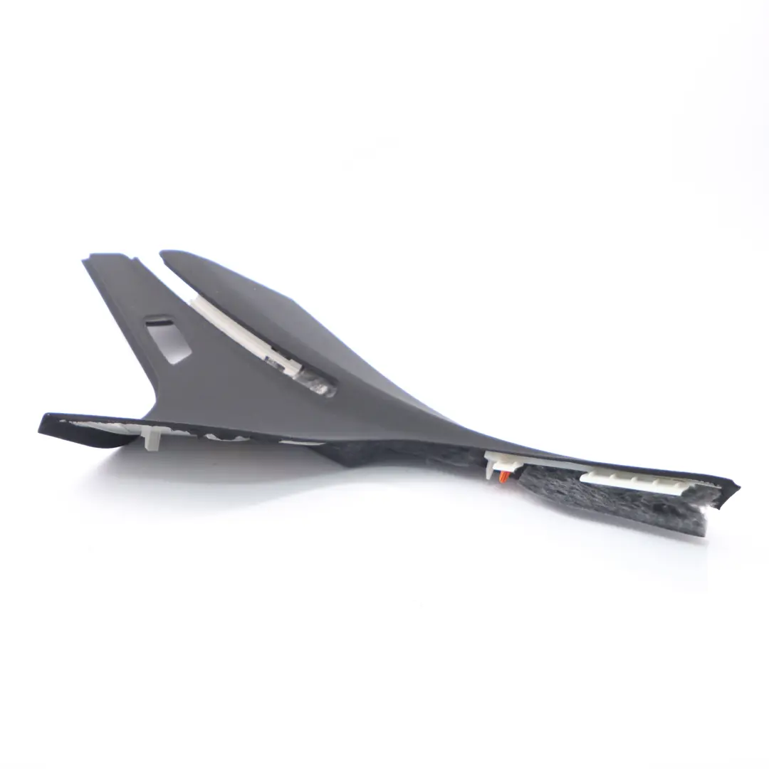 Rivestimento interno Mercedes W205 Panell posteriore destro D-Pillar per con numero di parte A2056902601 Rivestimento interno Mercedes W205 Panell posteriore destro D-Pillar - SKU A2056902601 - Numero di parte A2056902601