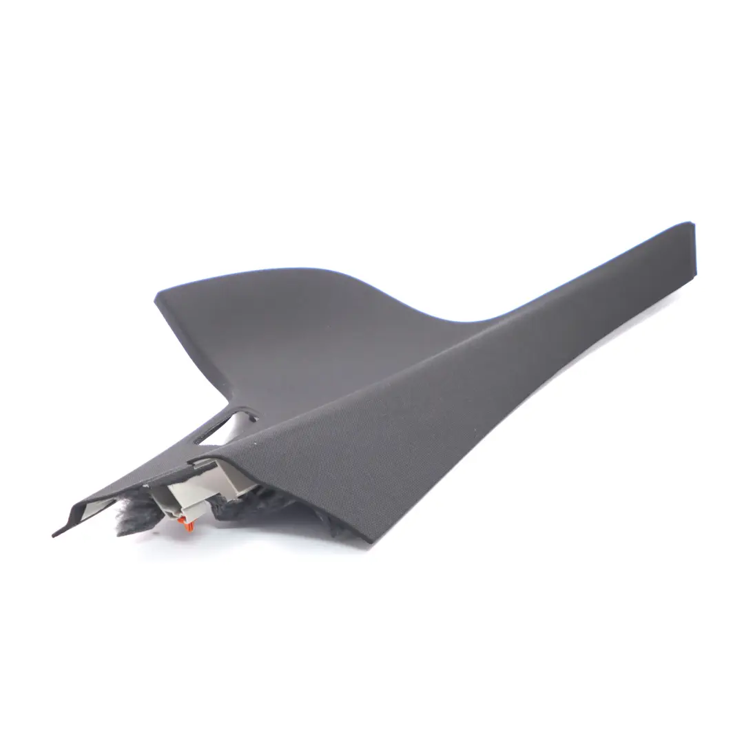 Rivestimento interno Mercedes W205 Pannello sinistro D-Pillar per con numero di parte A2056902701 Rivestimento interno Mercedes W205 Pannello sinistro D-Pillar - SKU A2056902701 - Numero di parte A2056902701