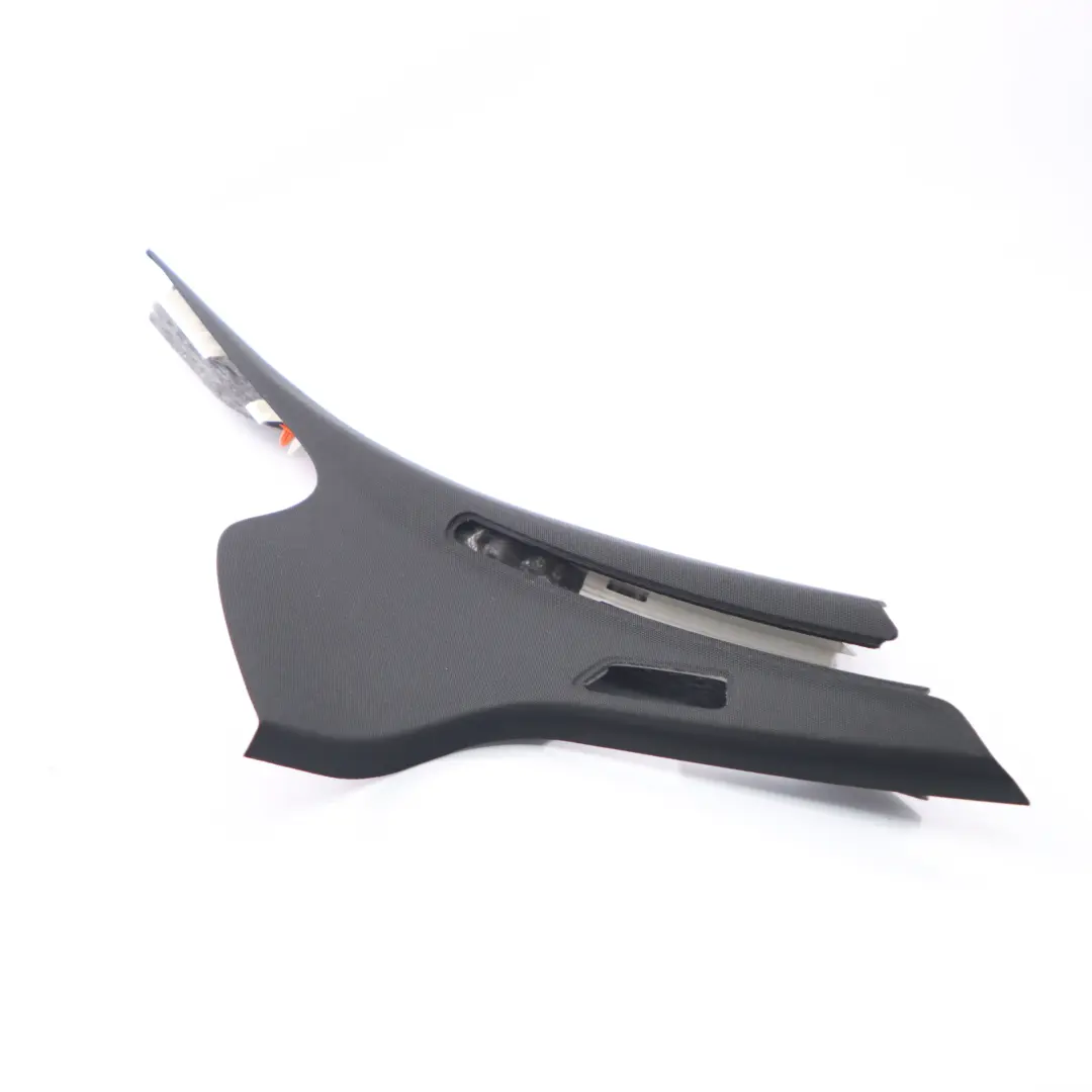 Habillage intérieur Mercedes W205 Panneau arrière gauche montant D pour à propos du numéro de pièce A2056902701 Habillage intérieur Mercedes W205 Panneau arrière gauche montant D - SKU A2056902701 - Numéro de pièce A2056902701