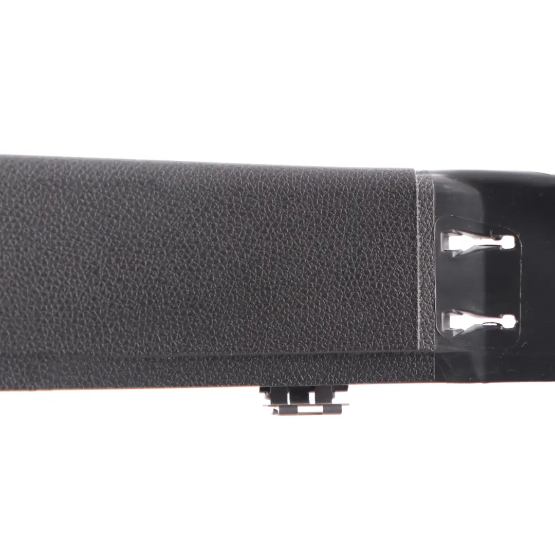 Mercedes W205 Cache Colonne C Garniture Arrière Droite Panneau Noir - SKU A2056903305 - Numéro de pièce A2056903305