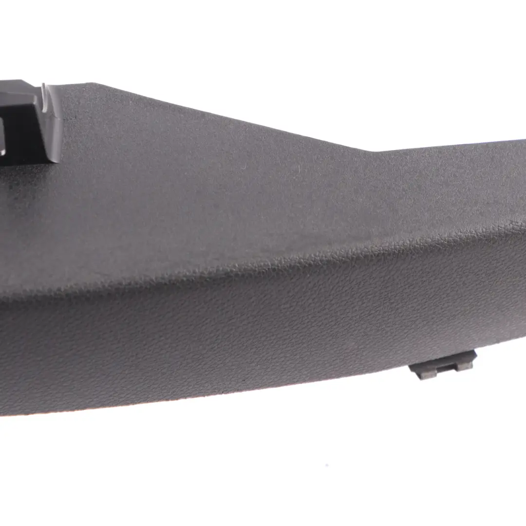 Mercedes W205 Cache Colonne C Garniture Arrière Droite Panneau Noir - SKU A2056903305 - Numéro de pièce A2056903305