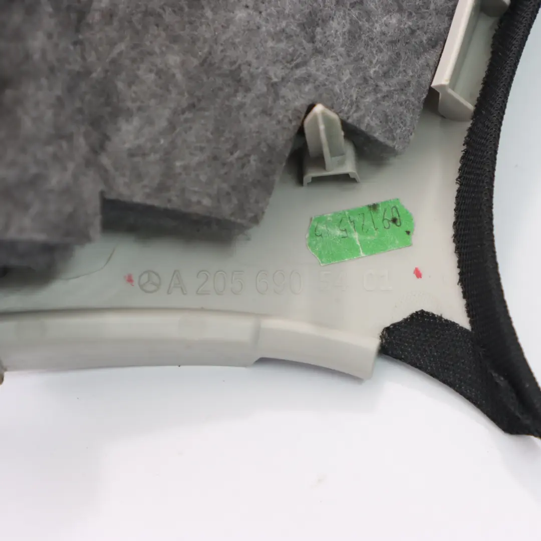 Couvercle garniture C-Pillar Droit Panneau Intérieur pour Mercedes W205 à propos du numéro de pièce A2056905401 Mercedes W205 Couvercle garniture C-Pillar Droit Panneau Intérieur - SKU A2056905401 - Numéro de pièce A2056905401