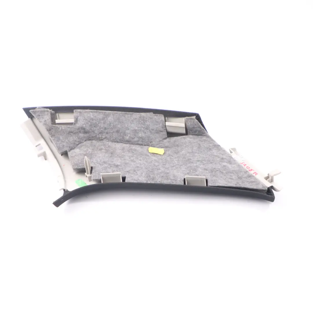 Verkleidung Abdeckung C-Säule Rechts Innen Schwarz für Mercedes W205 mit Teilenummer A2056905401 Mercedes W205 Verkleidung Abdeckung C-Säule Rechts Innen Schwarz - SKU A2056905401 - Teilenummer A2056905401