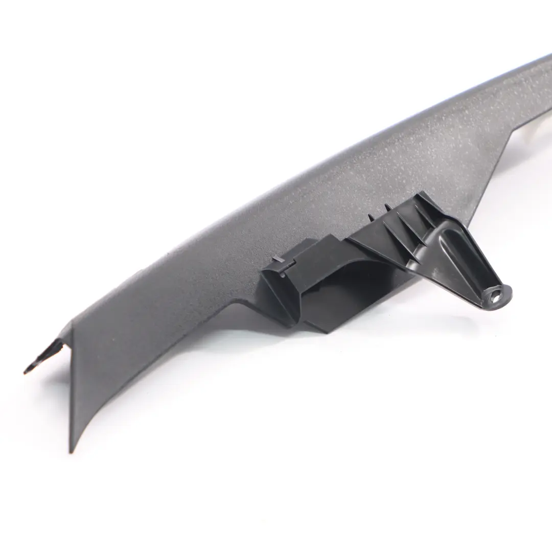 Embellecedor Asiento Trasero Izquierdo Embellecedor para Mercedes S204 con número de pieza A2056906725 Mercedes S204 Embellecedor Asiento Trasero Izquierdo Embellecedor - SKU A2056906725 - Número de pieza A2056906725