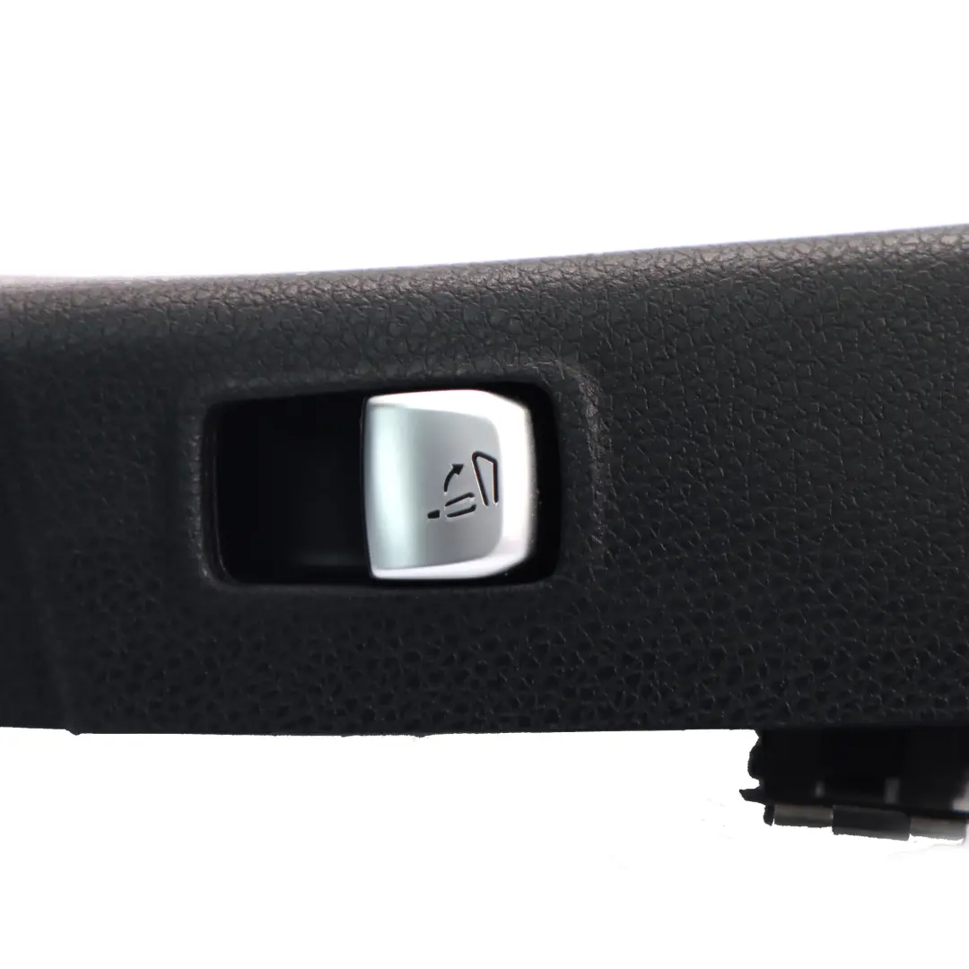 Listwa Osłona Nadkola Fotela Prawa Tylna do Mercedes S204 o numerze A2056906825 Mercedes S204 Listwa Osłona Nadkola Fotela Prawa Tylna - SKU A2056906825 - Numer Części A2056906825