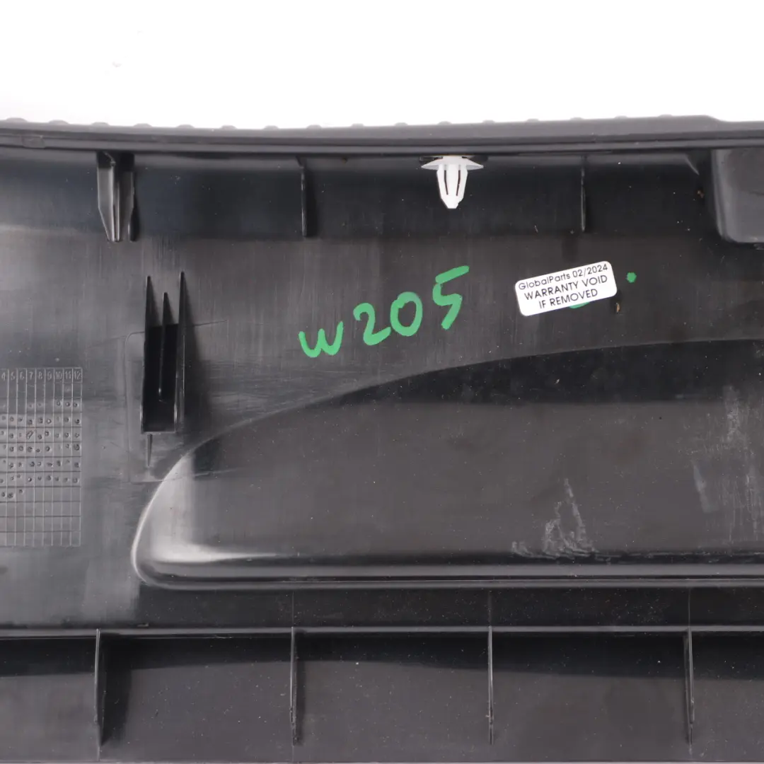 Mercedes W205 Pokrywa Progu Krawędzi Bagażnika Czarna - SKU A2056908104 - Numer Części A2056908104