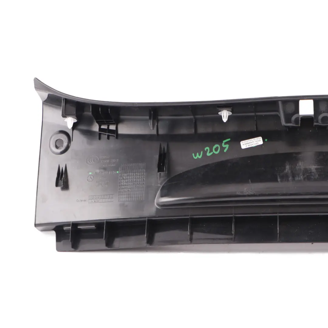 Mercedes W205 Pokrywa Progu Krawędzi Bagażnika Czarna - SKU A2056908104 - Numer Części A2056908104