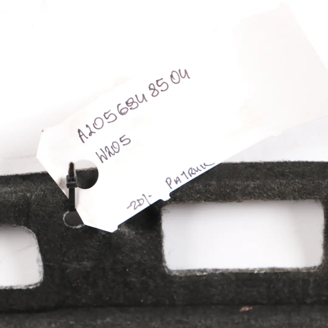 Embellecedor Interior Maletero Mercedes W205 Tailgate A2056940025 para con número de pieza A2056908504 Embellecedor Interior Maletero Mercedes W205 Tailgate A2056940025 - SKU A2056908504 - Número de pieza A2056908504