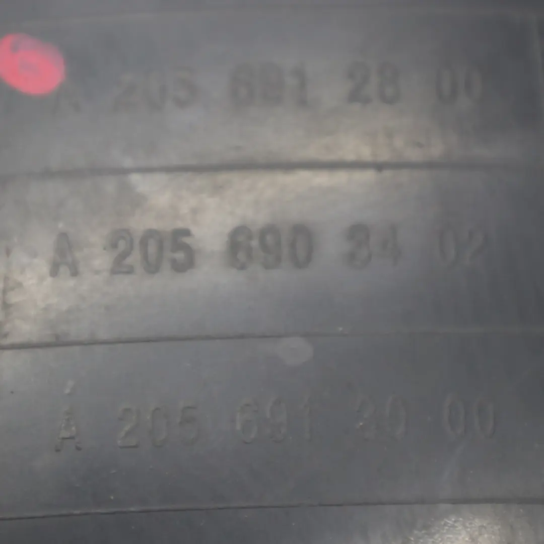 Nadkole Przednie Tylne Prawe Przód Tył Prawy do Mercedes W205 o numerze A2056912800 Mercedes W205 Nadkole Przednie Tylne Prawe Przód Tył Prawy - SKU A2056912800 - Numer Części A2056912800