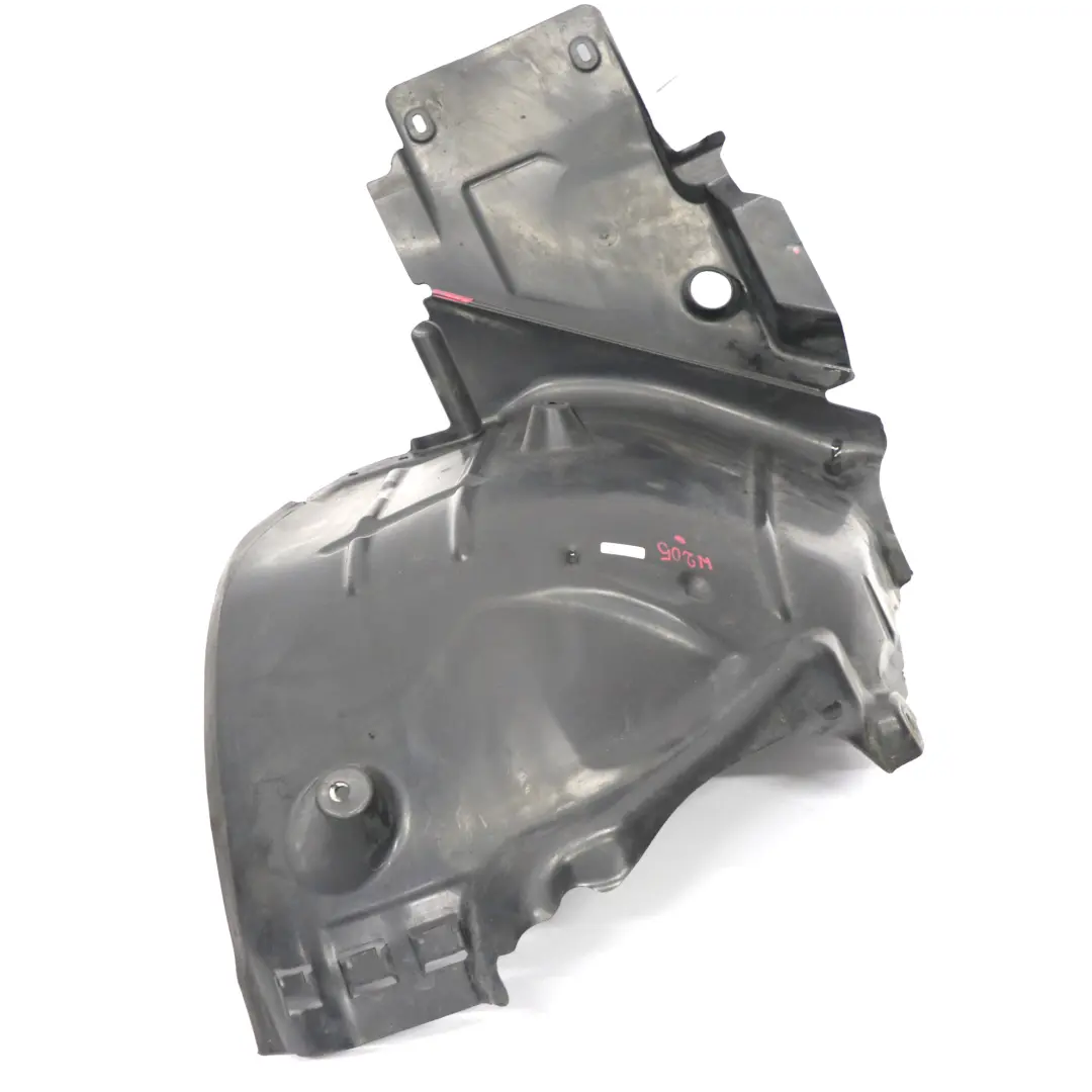  Passage de roue Mercedes W205 Logement avant droit Section arriere - SKU A2056912800 - Numéro de pièce A2056912800