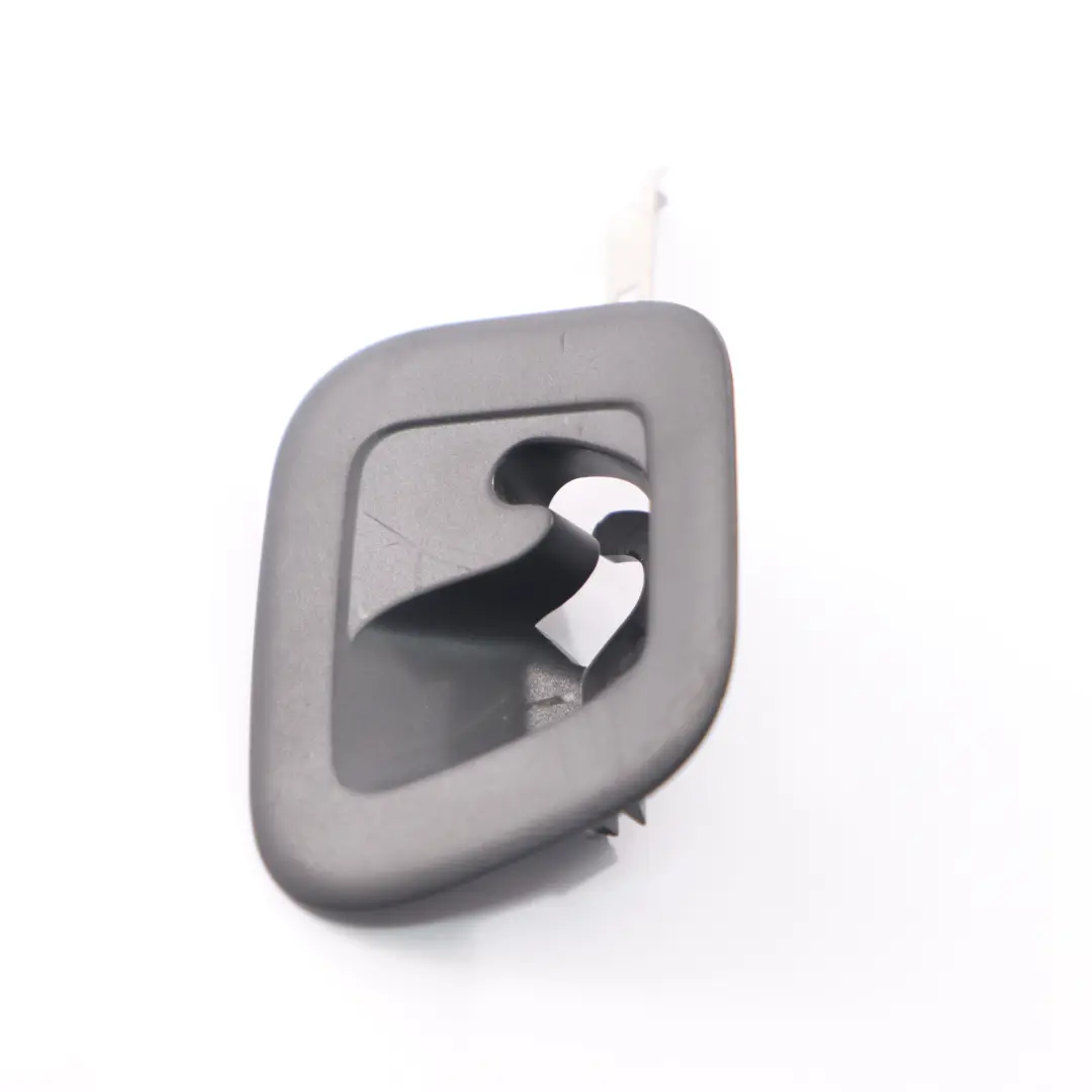 Tablette Colis Supports Latéraux à Deux Roulettes Avant Droit pour Mercedes W205 à propos du numéro de pièce A2056916200 Mercedes W205 Tablette Colis Supports Latéraux à Deux Roulettes Avant Droit - SKU A2056916200 - Numéro de pièce A2056916200