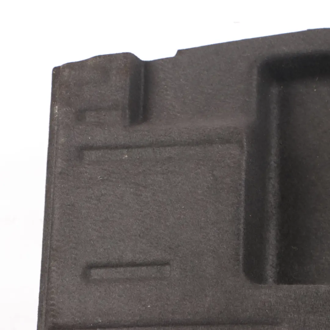 Podłoga Dywan Wykładzina Bagażnika do Mercedes W205 o numerze A2056940600 Mercedes W205 Podłoga Dywan Wykładzina Bagażnika - SKU A2056940600 - Numer Części A2056940600