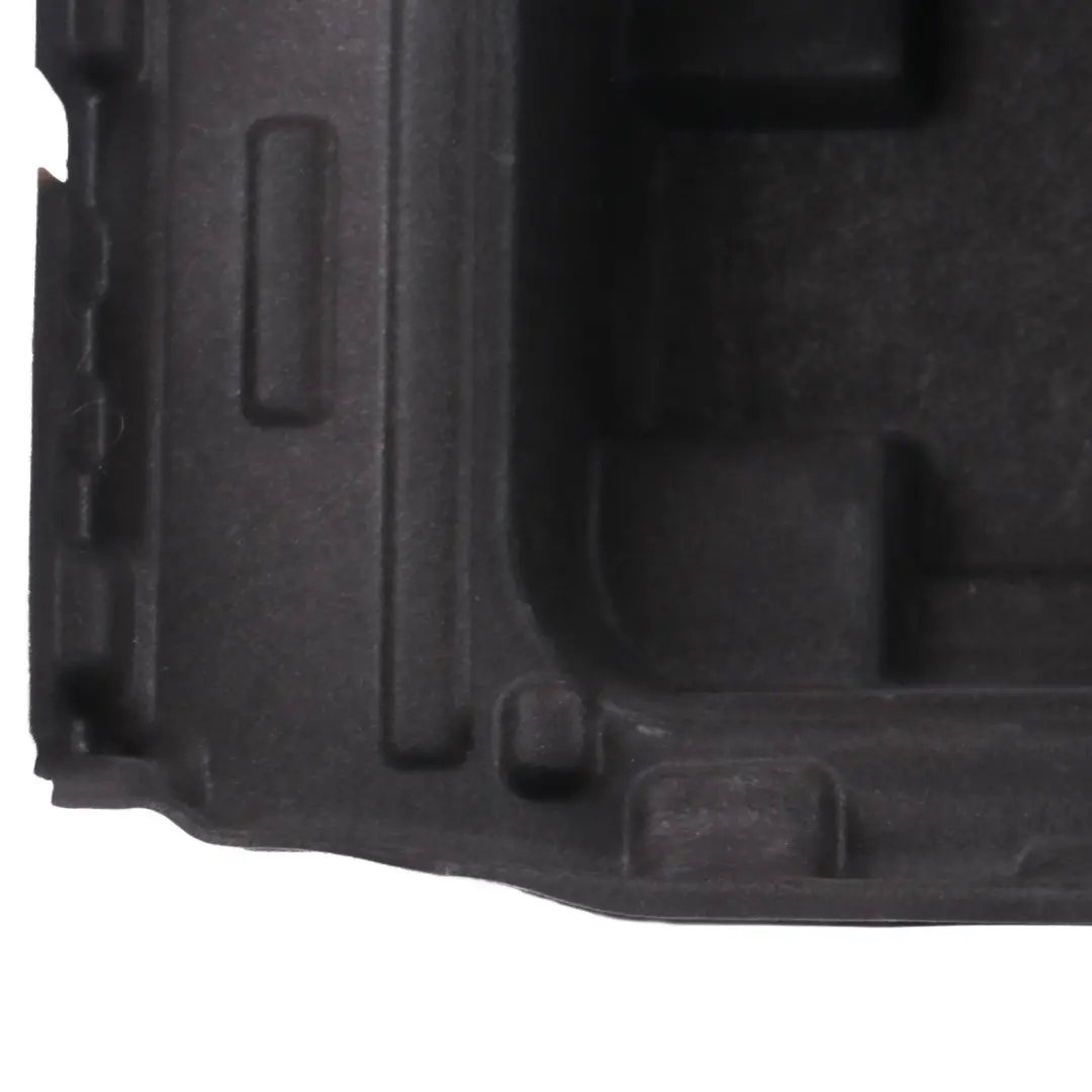 Couvercle de rangement du bac de coffre Porte outils pour Mercedes C205 à propos du numéro de pièce A2056940826 Mercedes C205 Couvercle de rangement du bac de coffre Porte outils - SKU A2056940826 - Numéro de pièce A2056940826