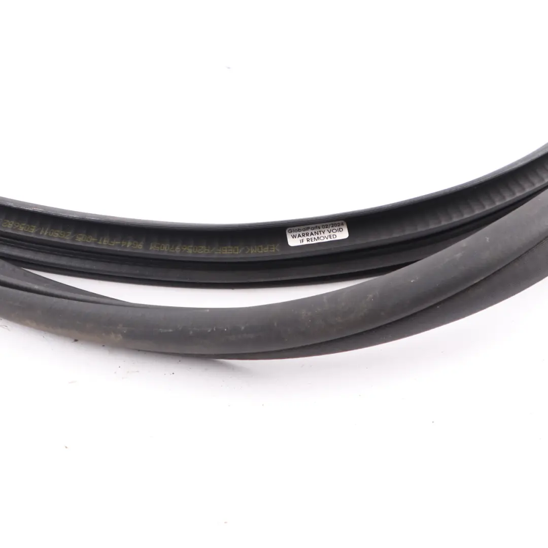 Mercedes W205 Uszczelka Drzwi Lewy Prawy Przód - SKU A2056970051 - Numer Części A2056970051