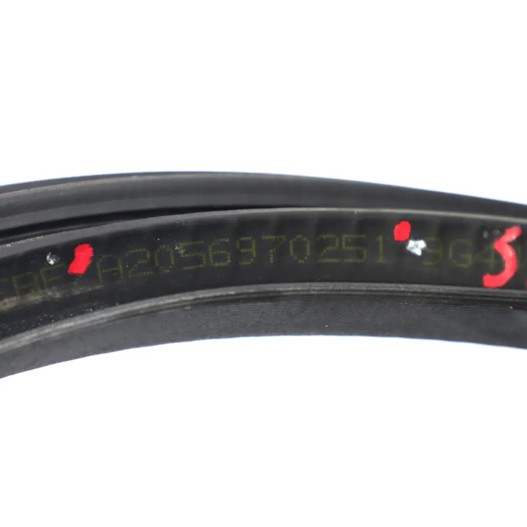 Joint de bordure cadre porte arrière gauche droite pour Mercedes S205 à propos du numéro de pièce A2056970251 Mercedes S205 Joint de bordure cadre porte arrière gauche droite - SKU A2056970251 - Numéro de pièce A2056970251