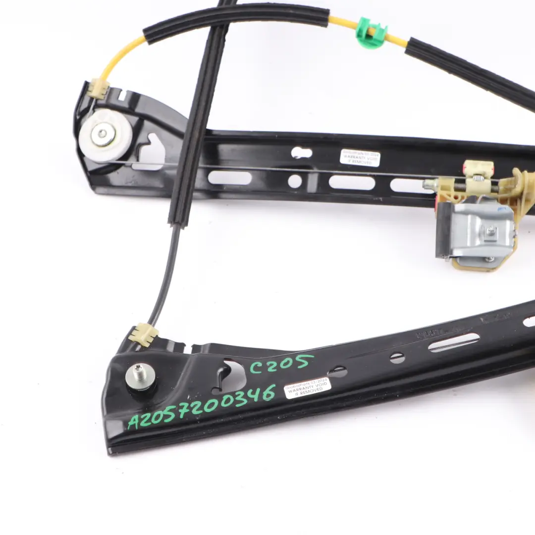  Fensterheber Mercedes C205 Frontscheibe Links Mechanismus - SKU A2057200346 - Teilenummer A2057200446