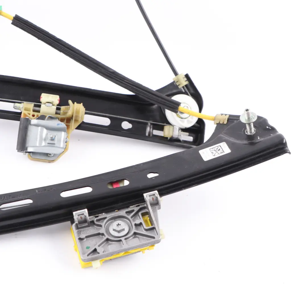 Lève vitre Mercedes C205 avant gauche Mécanisme pour à propos du numéro de pièce A2057200446 Lève vitre Mercedes C205 avant gauche Mécanisme - SKU A2057200346 - Numéro de pièce A2057200446