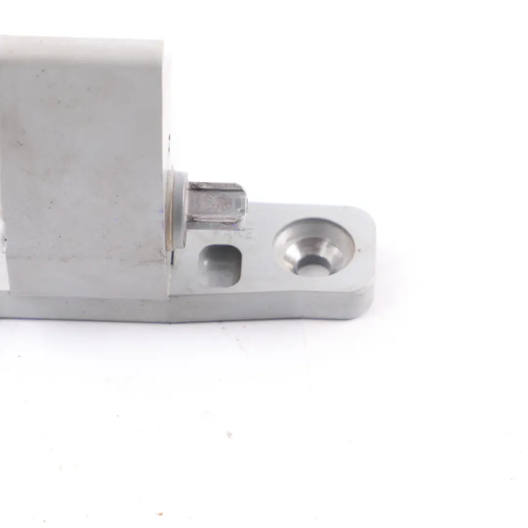 Hinge Mercedes W205 Front Drivers Door Right O/S Lower Hinge to with Part number A2057200437 Hinge Mercedes W205 Front Drivers Door Right O/S Lower Hinge - SKU A2057200437 - Part number A2057200437