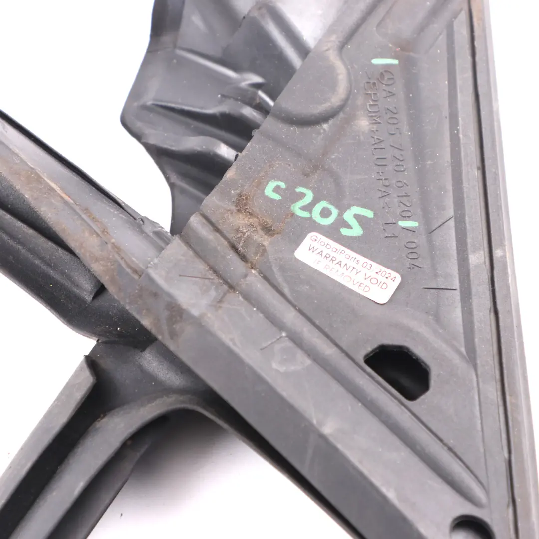 Joint de vitre Mercedes C205 A205 avant gauche porte pour à propos du numéro de pièce A2057206120 Joint de vitre Mercedes C205 A205 avant gauche porte - SKU A2057206120 - Numéro de pièce A2057206120