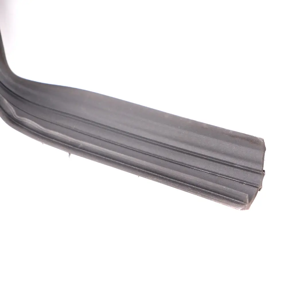 Junta sellado ventana Mercedes C205 A205 puerta delantera derecha para con número de pieza A2057206220 Junta sellado ventana Mercedes C205 A205 puerta delantera derecha - SKU A2057206220 - Número de pieza A2057206220