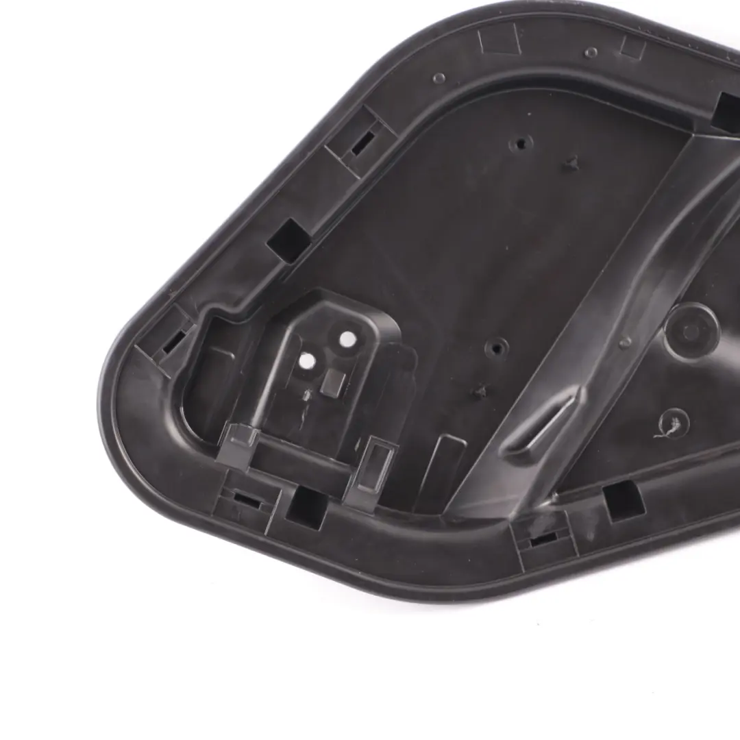 Mercedes W205 Puerta de montaje delantero derecho soporte - SKU A2057206420 - Número de pieza A2057206420