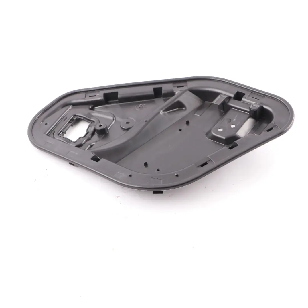 Mercedes W205 Puerta de montaje delantero derecho soporte - SKU A2057206420 - Número de pieza A2057206420