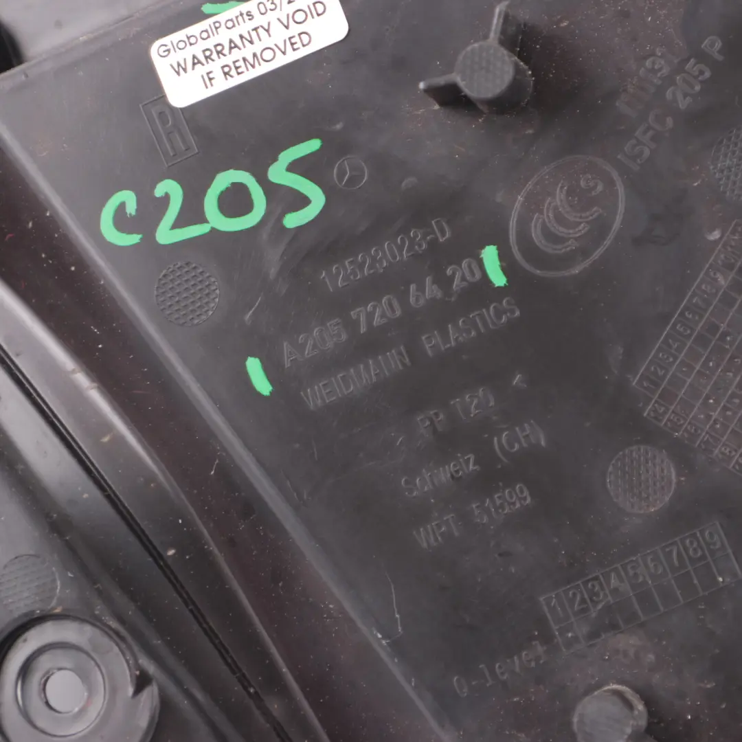 Puerta de montaje delantero derecho soporte para Mercedes W205 con número de pieza A2057206420 Mercedes W205 Puerta de montaje delantero derecho soporte - SKU A2057206420 - Número de pieza A2057206420