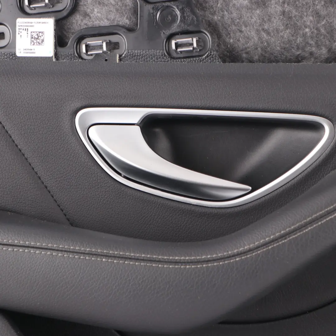  Scheda porta anteriore Mercedes W205 sinistra Rivestimento pannello pelle nero - SKU A2057208129 - Numero di parte A2057208129