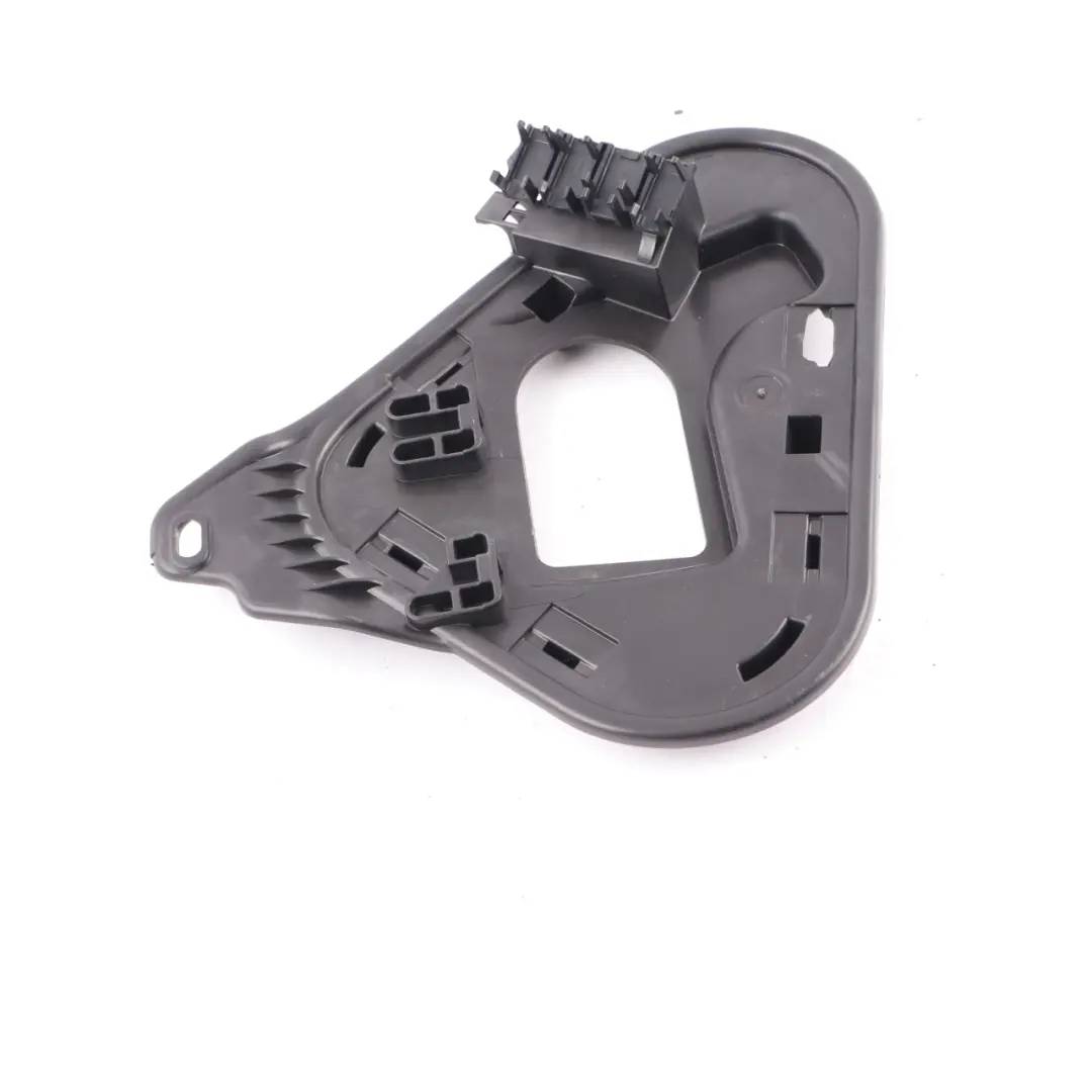 Mercedes W205 Supporto per cavo elettrico anteriore destro - SKU A2057208606 - Numero di parte A2057208606