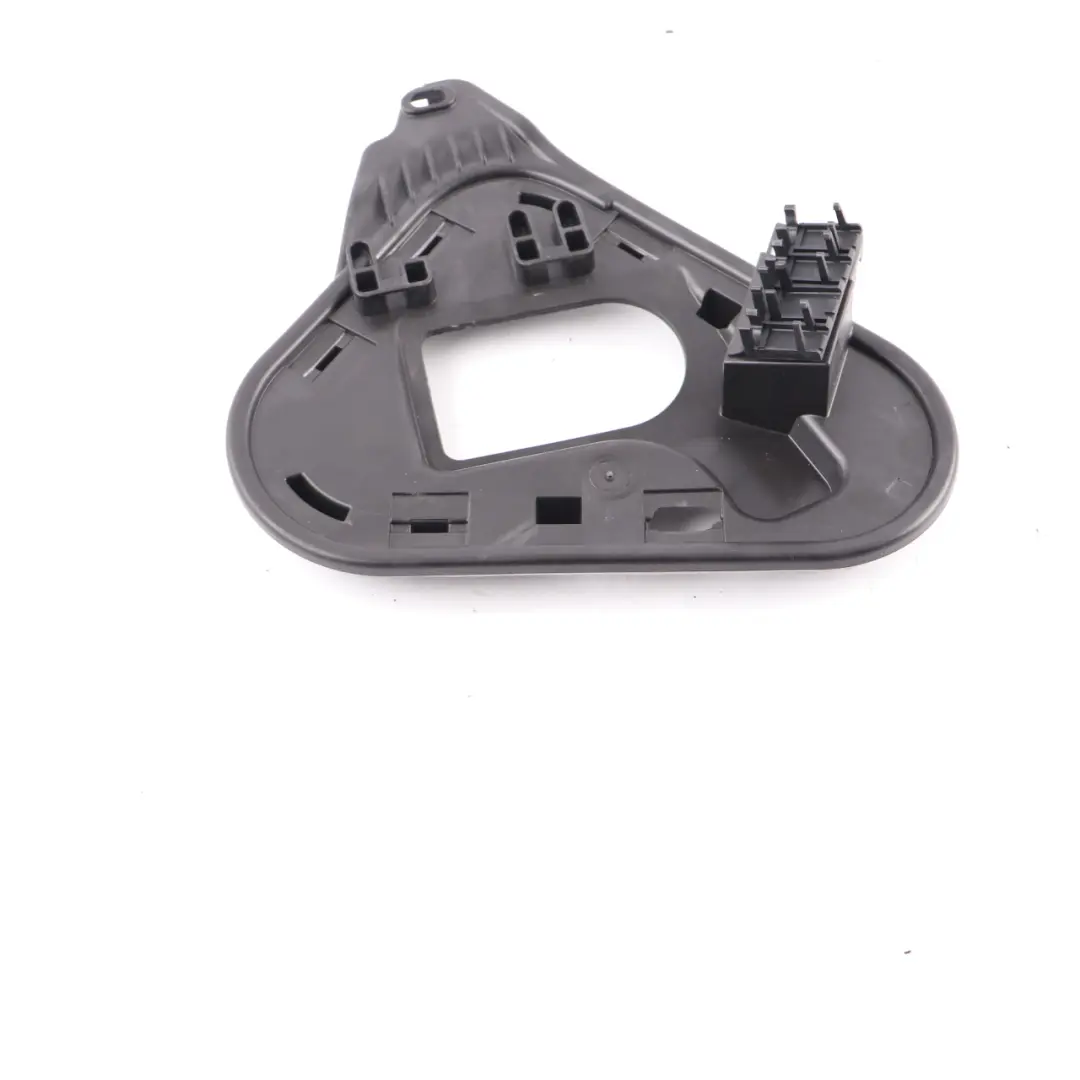 Mercedes W205 Supporto per cavo elettrico anteriore destro - SKU A2057208606 - Numero di parte A2057208606