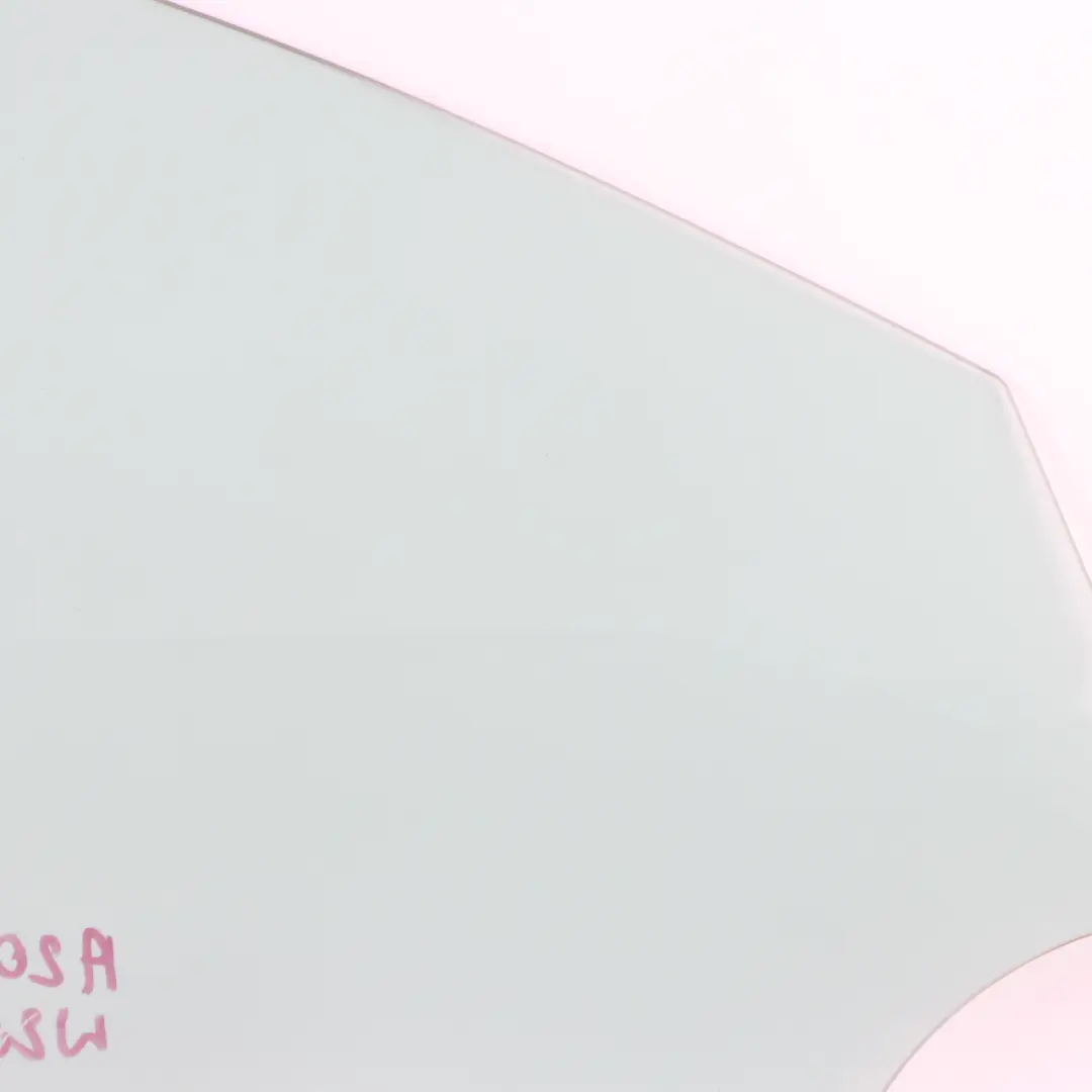 Glace de Porte Avant Droite Green Glazing AS2 pour Mercedes W205 à propos du numéro de pièce A2057250110 Mercedes W205 Glace de Porte Avant Droite Green Glazing AS2 - SKU A2057250110 - Numéro de pièce A2057250110