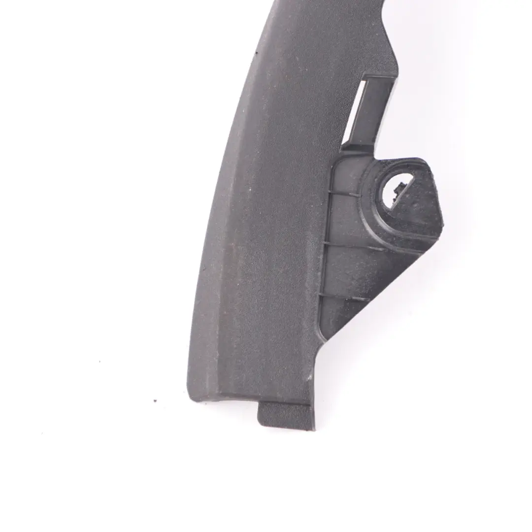 Porta Anteriore Destra Cornice Finestrino Nero per Mercedes W205 con numero di parte A2057270271 Mercedes W205 Porta Anteriore Destra Cornice Finestrino Nero - SKU A2057270271 - Numero di parte A2057270271