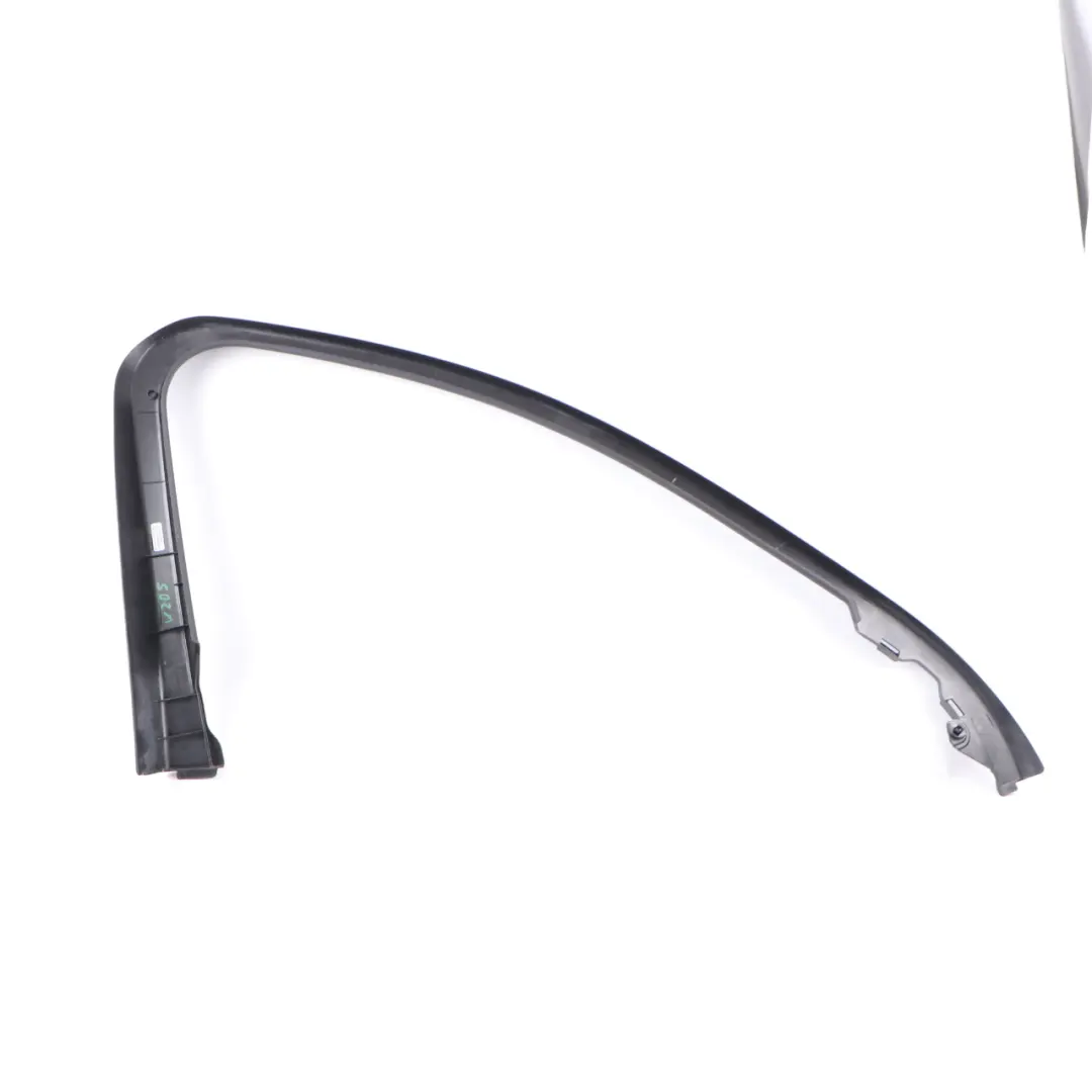 Trim Mercedes W205 Encadrement de fenêtre de porte avant droite noir pour à propos du numéro de pièce A2057270271 Trim Mercedes W205 Encadrement de fenêtre de porte avant droite noir - SKU A2057270271 - Numéro de pièce A2057270271