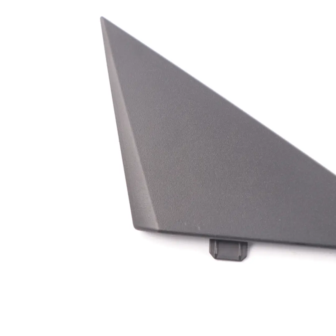 Moulure d'angle porte Avant Droite Cache Bande Noir pour Mercedes W205 à propos du numéro de pièce A2057270428 Mercedes W205 Moulure d'angle porte Avant Droite Cache Bande Noir - SKU A2057270428 - Numéro de pièce A2057270428