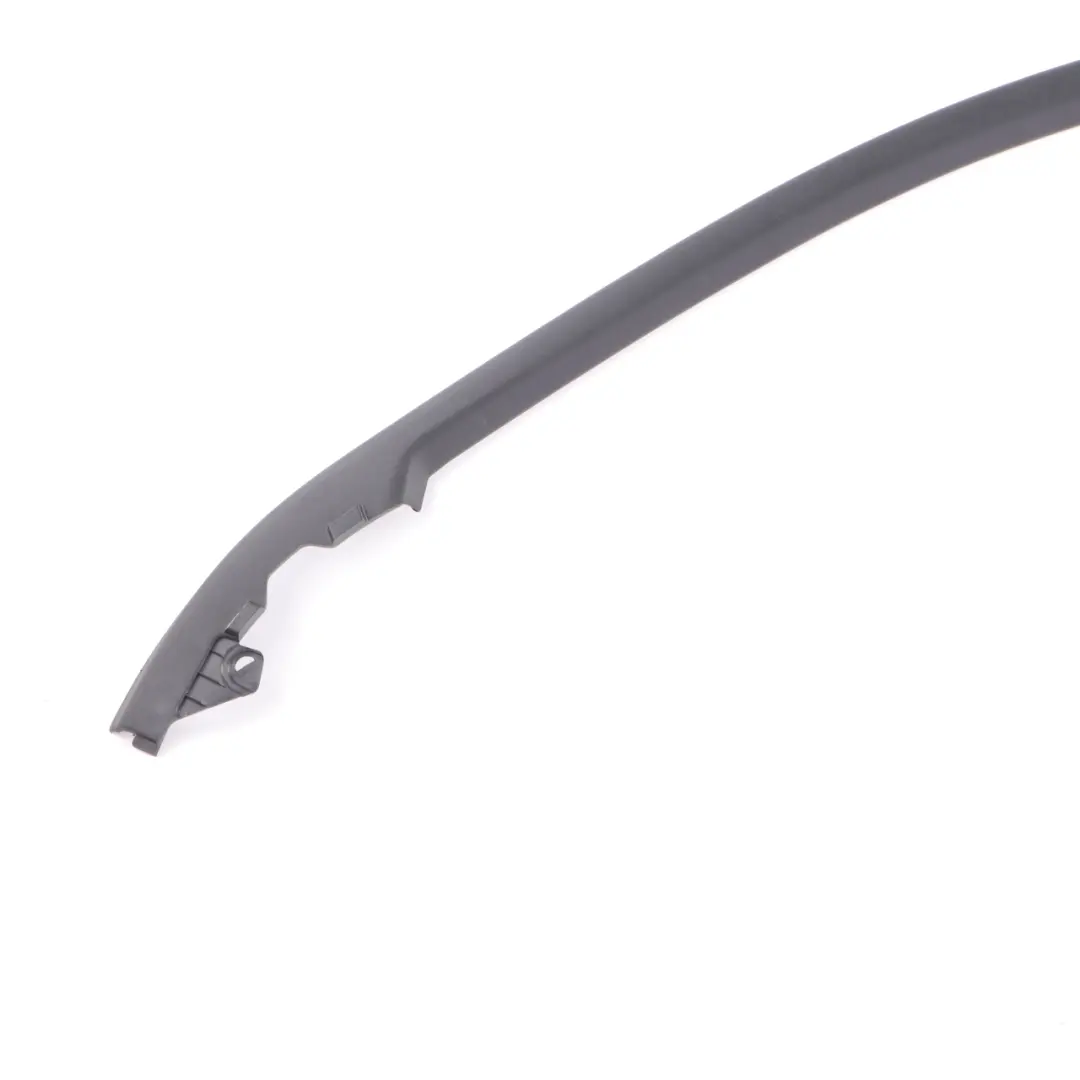 Mercedes W205 Porta Anteriore Destra Cornice Finestrino Nero - SKU A2057274600 - Numero di parte A2057274600