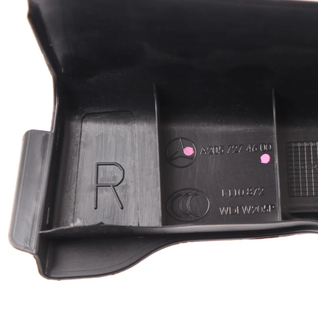 Porta Anteriore Destra Cornice Finestrino Nero per Mercedes W205 con numero di parte A2057274600 Mercedes W205 Porta Anteriore Destra Cornice Finestrino Nero - SKU A2057274600 - Numero di parte A2057274600