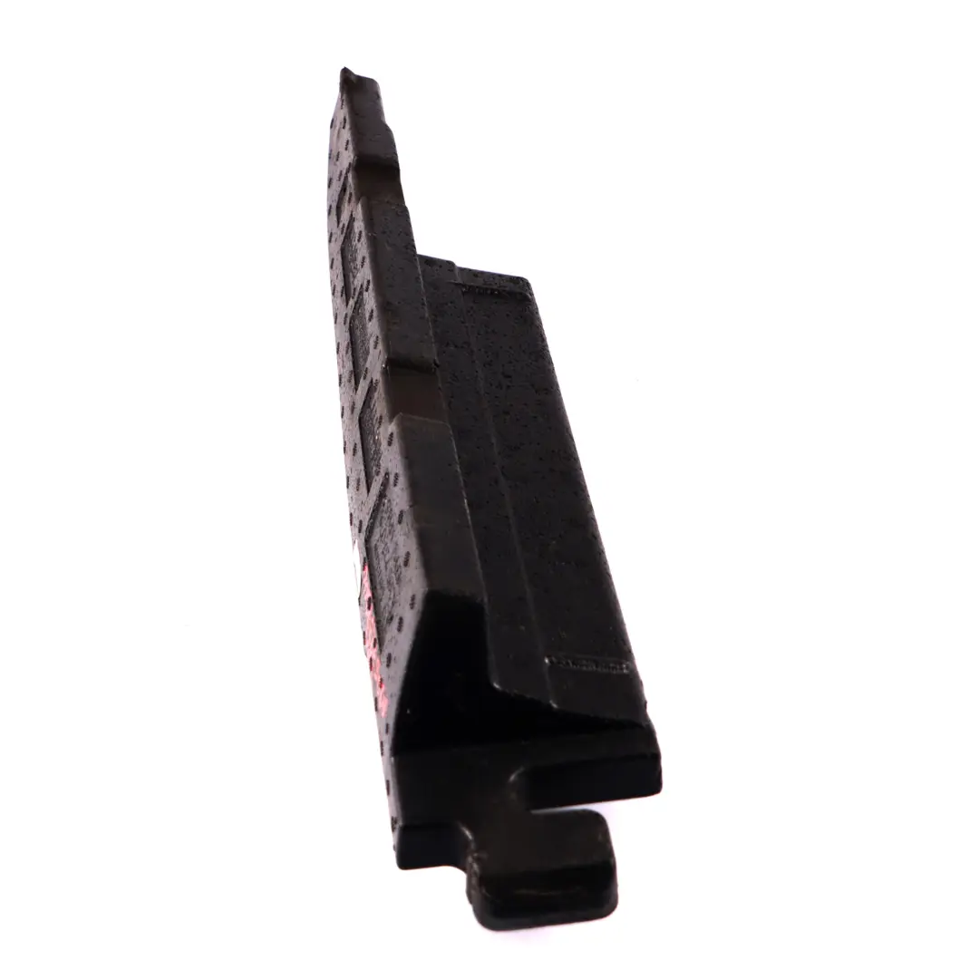 Mercedes W205 Puerta Delantera Izquierda Refuerzo Inferior - SKU A2057277300 - Número de pieza A2057277300