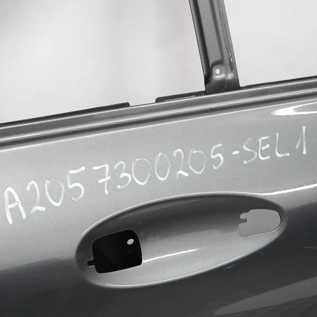 Mercedes W205 Drzwi Tylne Prawe Selenite Grey Szary Metalik - 992 - SKU A2057300205-SEL1 - Numer Części A2057300205