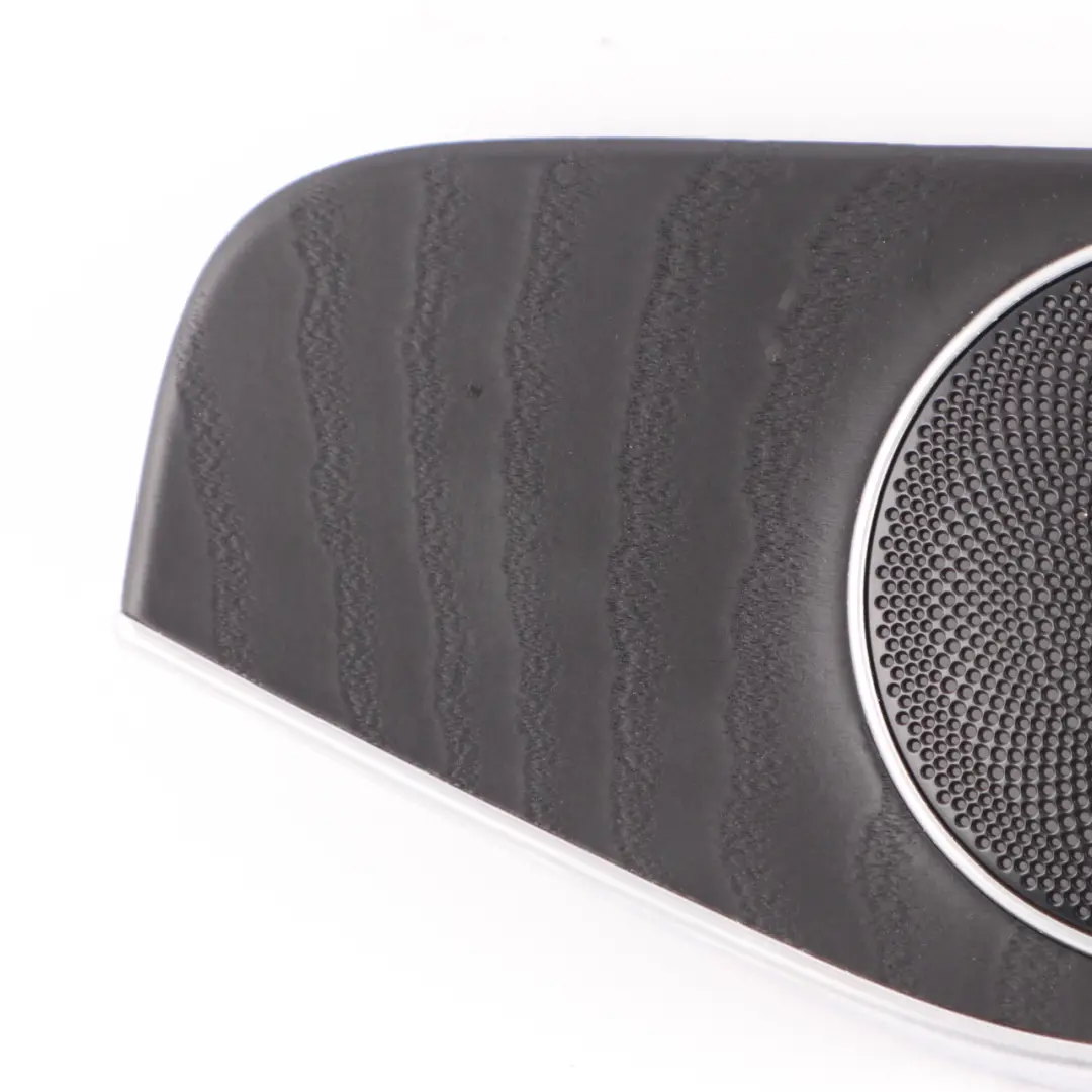 Türverkleidung Mercedes W205 Hintere Tür Rechts Schwarz Esche Holz für mit Teilenummer A2057300622 Türverkleidung Mercedes W205 Hintere Tür Rechts Schwarz Esche Holz - SKU A2057300622 - Teilenummer A2057300622