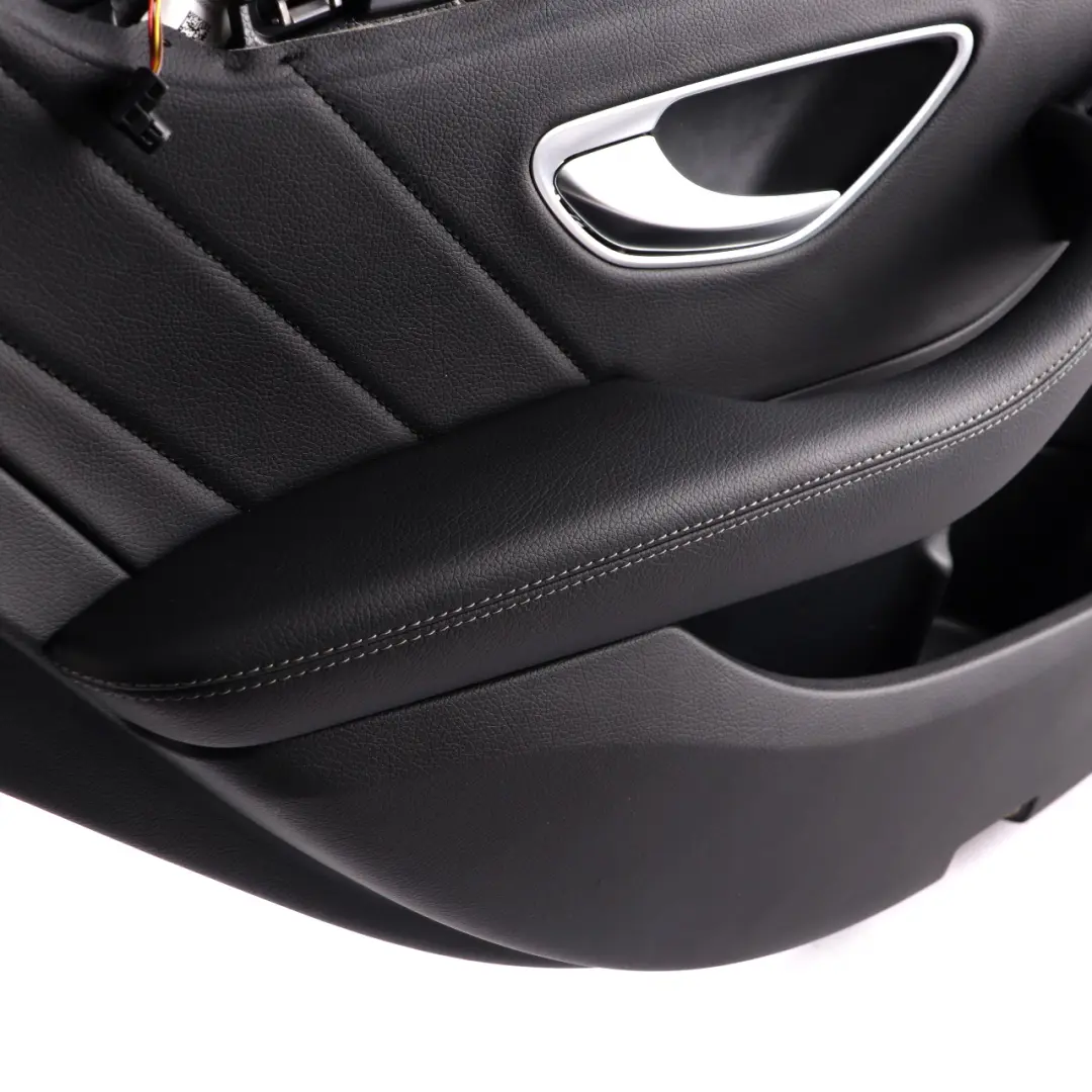 Mercedes W205 Hintere Türkarte Links Verkleidung Platte Abdeckung Leder Schwarz - SKU A2057303106 - Teilenummer A2057303106