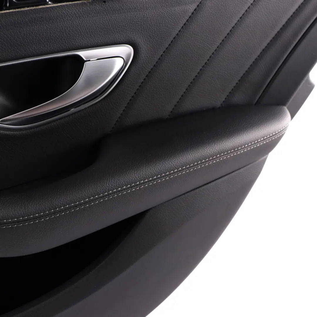 Mercedes W205 Hintere Türkarte Rechts Verkleidung Platte Abdeckung Leder Schwarz - SKU A2057303206 - Teilenummer A2057303206