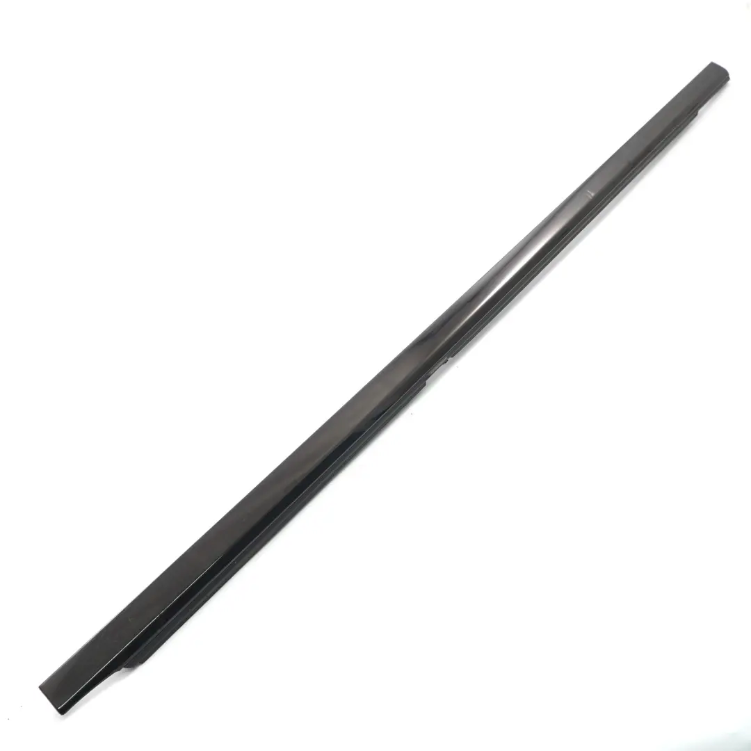 Mercedes W205 Porte Arrière Droite Joint de Fenêtre - SKU A2057303501 - Numéro de pièce A2057303501