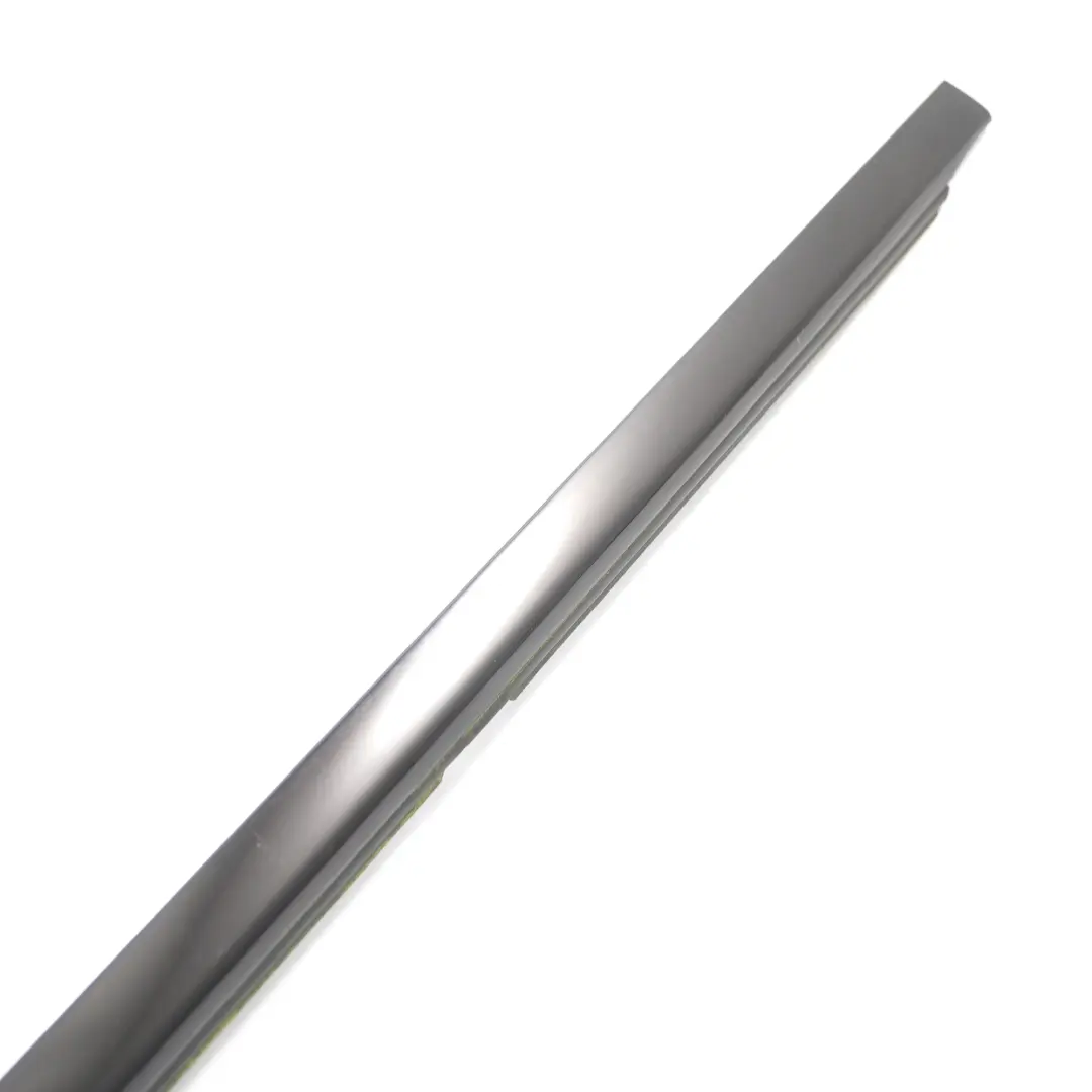 Arrière Droite Joint de Fenêtre pour Mercedes W205 Porte à propos du numéro de pièce A2057303601 Mercedes W205 Porte Arrière Droite Joint de Fenêtre - SKU A2057303601 - Numéro de pièce A2057303601