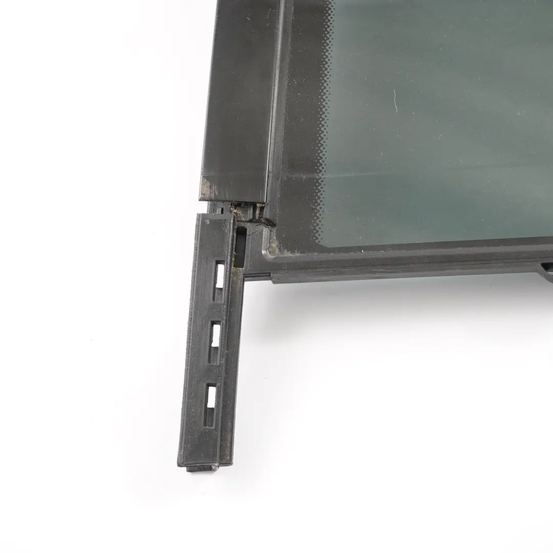 Mercedes W205 Limousine Fenster Glas Tür hinten links Schwarz - SKU A2057306100 - Teilenummer A2057306100