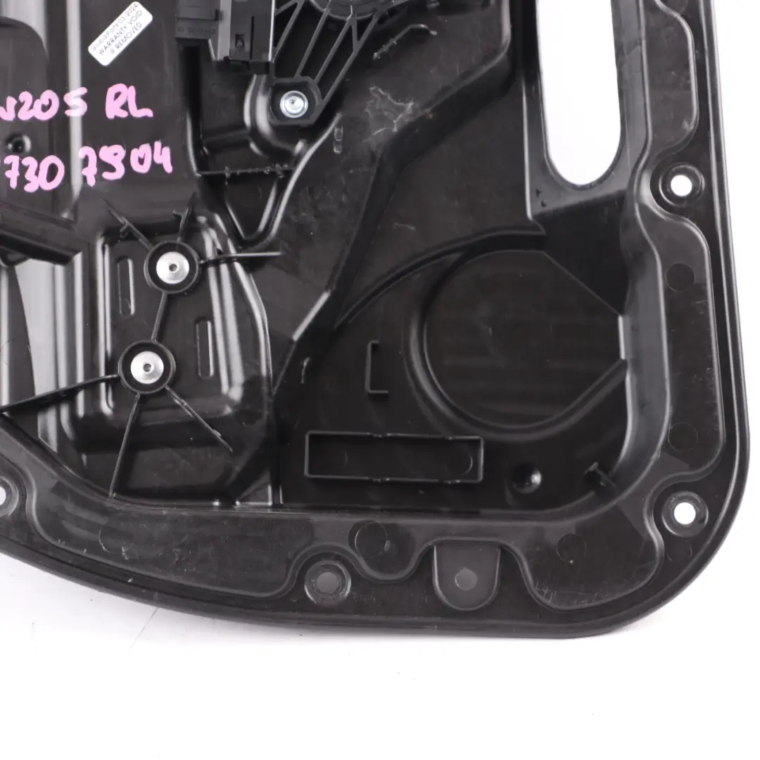 Mechanizm Podnośnik Szyby Tylny Lewy Tył Lewy do Mercedes W205 o numerze A2057307904 Mercedes W205 Mechanizm Podnośnik Szyby Tylny Lewy Tył Lewy - SKU A2057307904 - Numer Części A2057307904